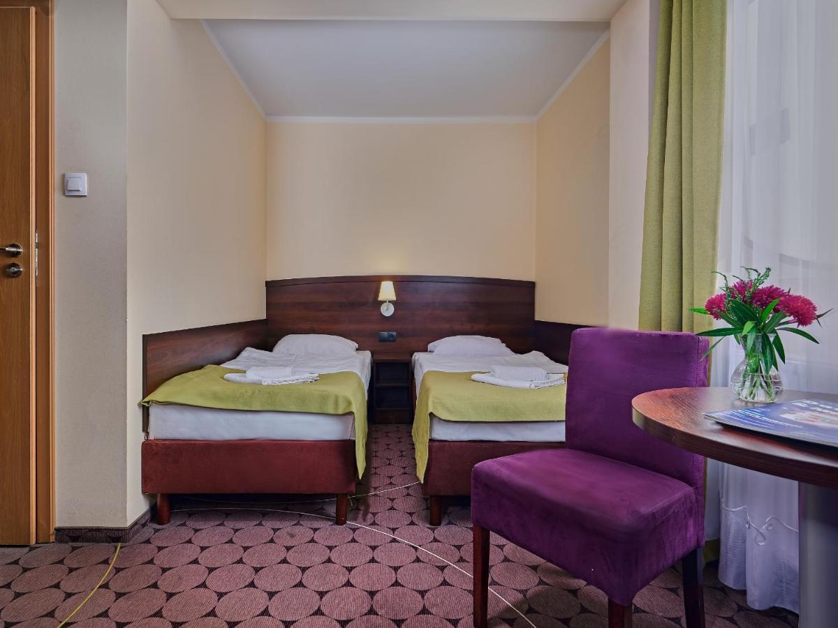 Aparthotel Lumen Krakow Exterior photo