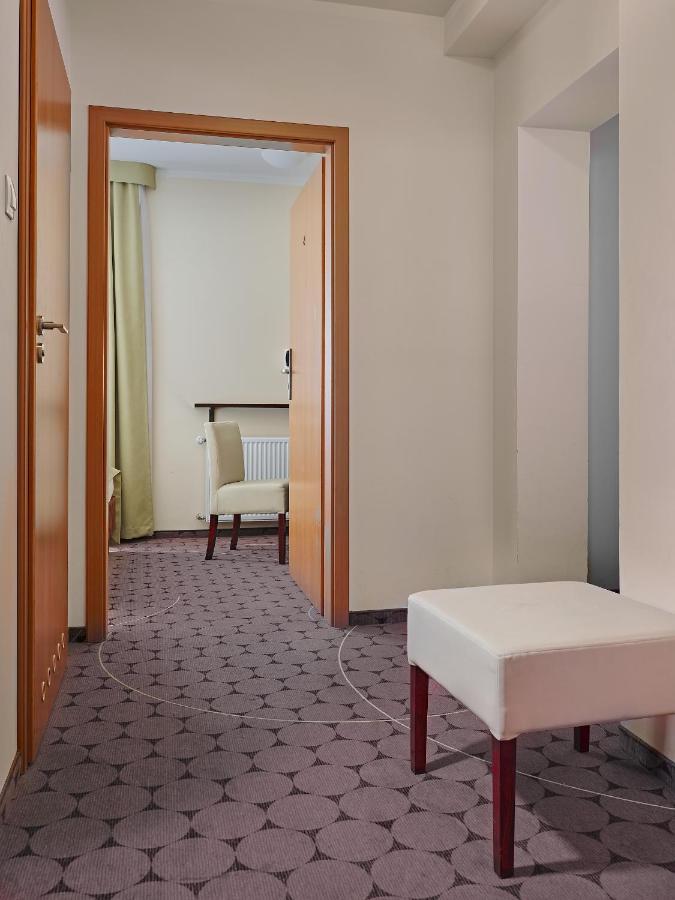 Aparthotel Lumen Krakow Exterior photo