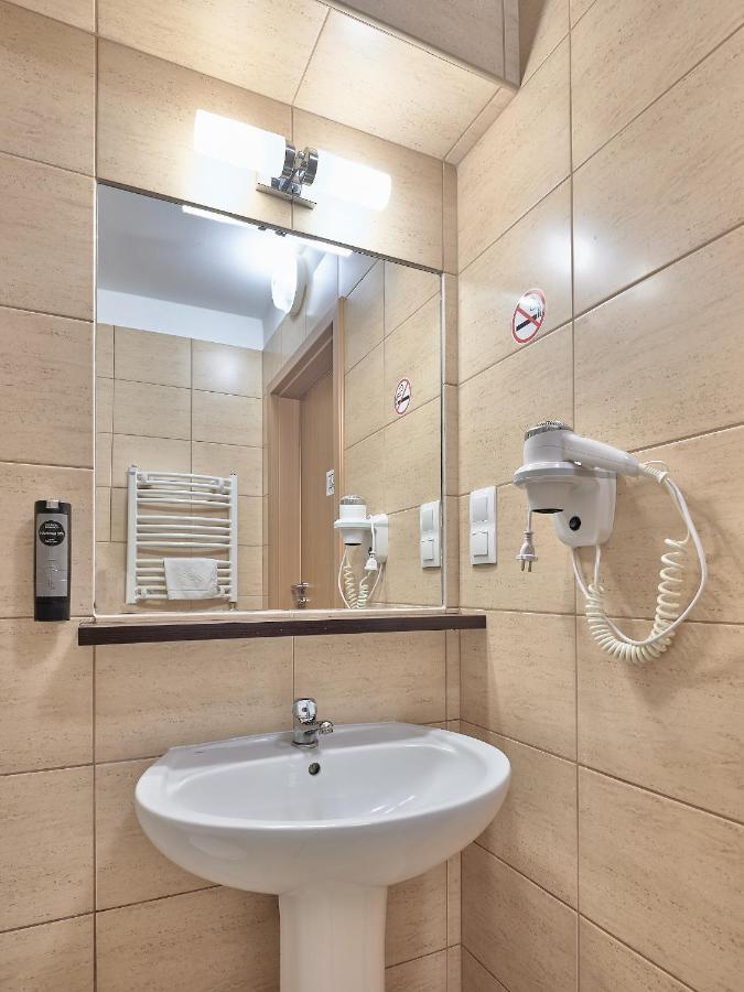Aparthotel Lumen Krakow Exterior photo